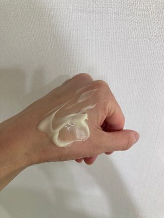 [후르디아] 올리브영 저자극 비건바디로션 — 4.5점을 준 리뷰어가 2023년 1월 올린 사용 사진