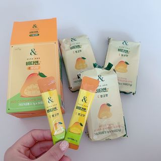 비타앤C 레몬맛, 망고맛 — 5점을 준 리뷰어가 2021년 7월 올린 사용 사진