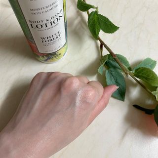 조향사 바디 앤 핸드 로션 화이트 포레스트 — 5점을 준 리뷰어가 2022년 6월 올린 사용 사진