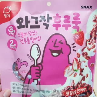 스낵스 와그작후루룩 3종_카카오2봉+아몬드2봉+딸기2봉 (총 6봉) — 5점을 준 리뷰어가 2024년 2월 올린 사용 사진