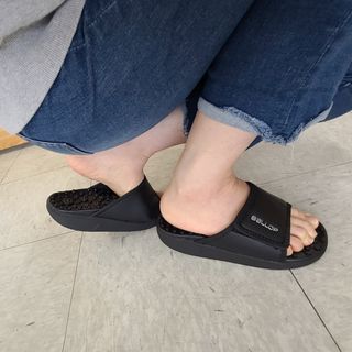 밸롭 칼로링 다이어트 지압슬리퍼 — 4점을 준 리뷰어가 2021년 5월 올린 사용 사진
