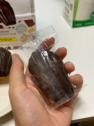 [메종콜리브리] 프랑스 마들렌 메종콜리브리 초콜릿 마들렌 2팩 — 5점을 준 리뷰어가 2021년 12월 올린 사용 사진