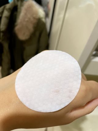 랑벨 비타 에너지 잡티 앰플 패드 65매 (투명하고 밝은 얼굴 광채패드) — 5점을 준 리뷰어가 2022년 5월 올린 사용 사진