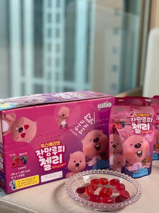 [팔도] 잔망루피젤리 믹스베리맛 42g 8개 — 5점을 준 리뷰어가 2022년 2월 올린 사용 사진