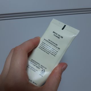 젠바이오 코스메틱스 젠바이오수딩크림]   가려운 피부 & 아토피 원픽 크림 — 5점을 준 리뷰어가 2022년 10월 올린 사용 사진