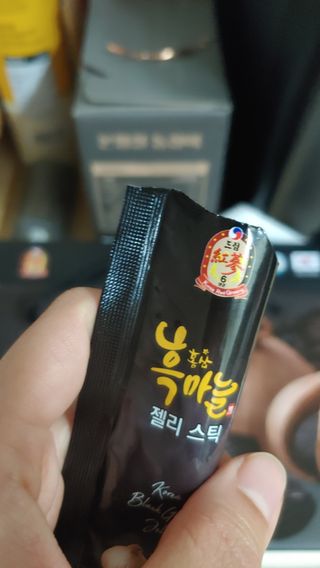 젤리드림 [젤리스틱 3종] 홍삼흑마늘, 동충하초, 석류콜라겐 — 5점을 준 리뷰어가 2022년 9월 올린 사용 사진