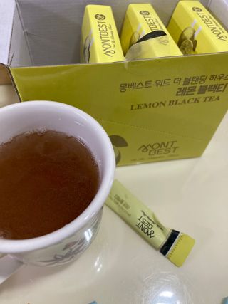몽베스트 위드더 블랜딩 하우스 _레몬 블랙티 — 2.5점을 준 리뷰어가 2023년 1월 올린 사용 사진