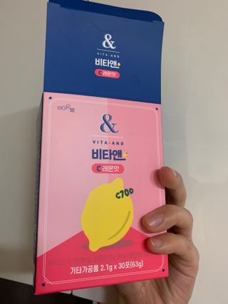 비타앤C 레몬맛, 망고맛 — 5점을 준 리뷰어가 2021년 5월 올린 사용 사진