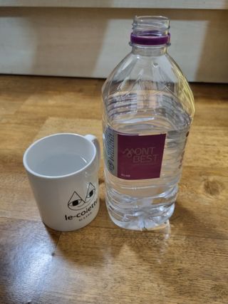 몽베스트 MONTBEST 1L 12입 — 4점을 준 리뷰어가 2022년 2월 올린 사용 사진