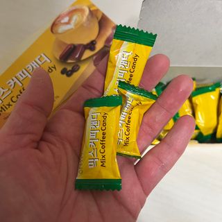 (주) 피치코리아 믹스커피캔디76g x2개입 — 5점을 준 리뷰어가 2022년 11월 올린 사용 사진