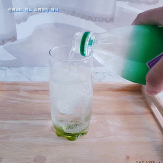 몽베스트 Montbest with Sparkling water Lemon OR Lime 20병(랜덤) — 5점을 준 리뷰어가 2021년 10월 올린 사용 사진