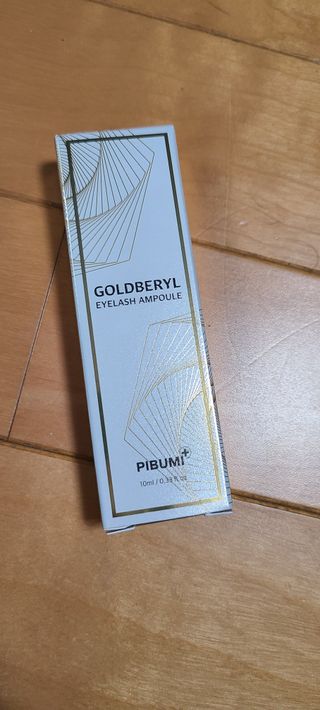 피부미 골드베릴 아이래쉬 앰플 10ml — 4점을 준 리뷰어가 2021년 9월 올린 사용 사진