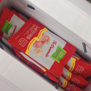 제이제이바이오 더단마토 프리미엄주스 100ml 30팩입 - 무설탕 스테비아 토마토즙 — 5점을 준 리뷰어가 2021년 12월 올린 사용 사진