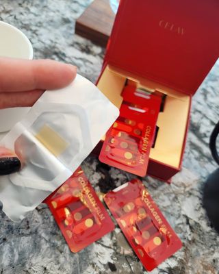 프리마인 귀족의 콜라겐, 92배 흡수율. 럭셔리 프리미엄 셀라브 콜라겐필름 30매 — 5점을 준 리뷰어가 2021년 9월 올린 사용 사진