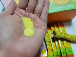비타앤C 레몬맛, 망고맛 — 5점을 준 리뷰어가 2021년 7월 올린 사용 사진