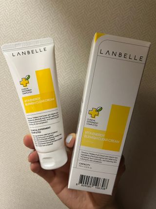 랑벨 비타 에너지 잡티 크림 75ml (피부 속 기미완화크림) — 5점을 준 리뷰어가 2022년 5월 올린 사용 사진