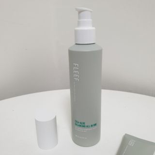 플리프 시카-알로에 밸런싱 올인원 200ml — 4.5점을 준 리뷰어가 2021년 3월 올린 사용 사진