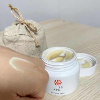 AYU25[아유트웬티파이브]다마스크로즈워터 베이스 천연 수분 촉촉 크림 — 5점을 준 리뷰어가 2021년 4월 올린 사용 사진