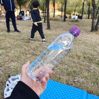 몽베스트 [MONTBEST]위드어스 500mL 20병 — 5점을 준 리뷰어가 2022년 11월 올린 사용 사진
