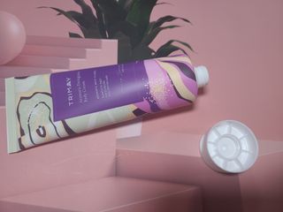 트리마이 주름개선 기능성의 퍼퓸 바디케어, 힐링 베리어 바디크림 3종 택1 — 5점을 준 리뷰어가 2022년 10월 올린 사용 사진