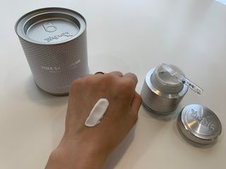 CRE8SKIN(크리에이트스킨) 화사한크림 — 5점을 준 리뷰어가 2022년 3월 올린 사용 사진