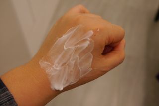 웰피아생활건강 웰피아 올인원 남성화장품 옴므페론 — 3.5점을 준 리뷰어가 2023년 1월 올린 사용 사진