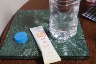 [음료수 대신 가능!]  빠르게 흡수되는 아임오 타먹는 콜라겐 1박스 — 5점을 준 리뷰어가 2023년 4월 올린 사용 사진