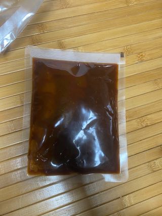 [테이스티나인] [레디잇x부루마불] 부어스트 바베큐 플래터 1000g — 4.5점을 준 리뷰어가 2022년 4월 올린 사용 사진