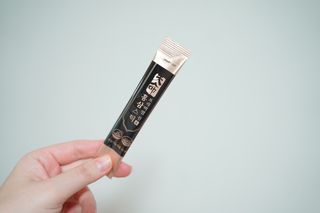헬스업_천명진프리미엄홍삼스틱_10ml x 30포 — 5점을 준 리뷰어가 2021년 2월 올린 사용 사진