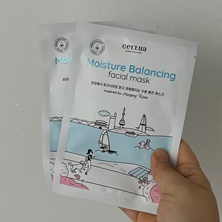 세뚜아(Cettua) [세뚜아] 모이스처 밸런싱 페이셜 마스크 Cettua Moisture Balancing Facial Mask 5매 — 5점을 준 리뷰어가 2024년 4월 올린 사용 사진