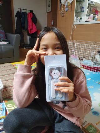 유비맘 스푼포크 케이스 세트 1+1 _컬러랜덤 발송 — 5점을 준 리뷰어가 2021년 2월 올린 사용 사진
