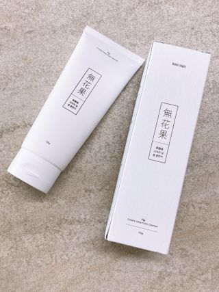 [베러오리진] 무화과 크리미 딥 폼 클렌저/피부 노폐물 & 미세먼지 99 세정 인증 민감성 피부 무자극 인증 — 5점을 준 리뷰어가 2021년 11월 올린 사용 사진