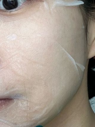 세뚜아(Cettua) [세뚜아] 모이스처 밸런싱 페이셜 마스크 Cettua Moisture Balancing Facial Mask 5매 — 5점을 준 리뷰어가 2023년 12월 올린 사용 사진
