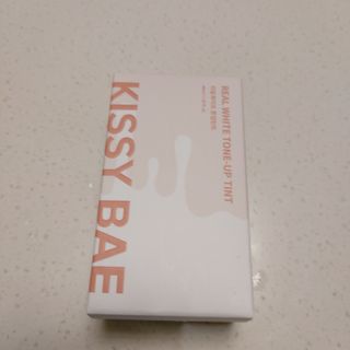 KISSY BAE 키시베이 키시베이 리얼화이트 톤업틴트 — 4점을 준 리뷰어가 2021년 8월 올린 사용 사진