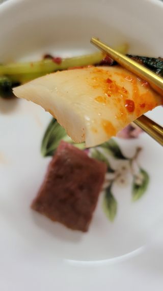 셰프애찬 알타리김치 총각김치 1kg — 5점을 준 리뷰어가 2022년 10월 올린 사용 사진