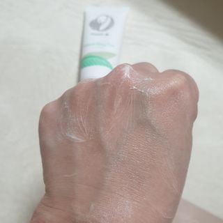 mom e 맘이 내추럴 베이비 케어 크림+바디오일 — 5점을 준 리뷰어가 2021년 1월 올린 사용 사진