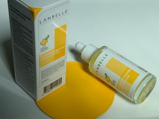 랑벨 비타 에너지 잡티 앰플 50ml 고농축 비타민, 저자극, 수분 촉촉, 미백 앰플 — 5점을 준 리뷰어가 2022년 3월 올린 사용 사진