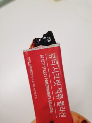 보뚜 슈퍼푸드 뷰티 시크릿 석류 콜라겐 젤리스틱 15포 — 5점을 준 리뷰어가 2021년 12월 올린 사용 사진