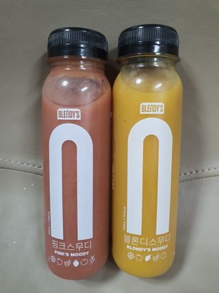 BLENDY'S 핑크 스무디+블론디 스무디 — 4점을 준 리뷰어가 2021년 9월 올린 사용 사진