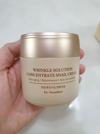 Dr.느루벗 느루벗 링클 솔루션 콘센트레이트 스네일 탄력 달팽이 크림 80g — 5점을 준 리뷰어가 2021년 2월 올린 사용 사진