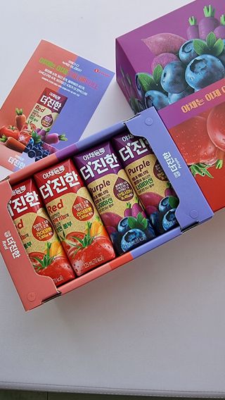 [롯데칠성] 야채듬뿍 더'진한 [롯데칠성] 야채는 이제 COLORFULL! 야채듬뿍  더 진한 레드 4개 +퍼플 4개 (총 8개) — 5점을 준 리뷰어가 2023년 6월 올린 사용 사진