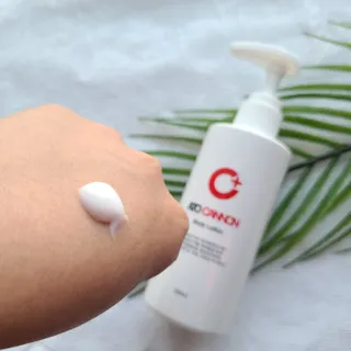 아토캐논(ATO CANNON) 아토캐논 고보습 바디로션 200ml — 5점을 준 리뷰어가 2022년 12월 올린 사용 사진