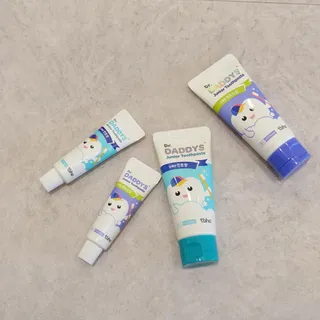 닥터데디스 안심불소 튼튼치약(청포도, 민트 중 택 1) 60g + 여행용 미니 치약 15g — 5점을 준 리뷰어가 2022년 10월 올린 사용 사진