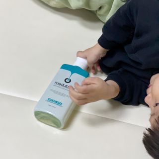 모두발라 마이크로 비타캡슐 탈모샴푸 — 5점을 준 리뷰어가 2022년 1월 올린 사용 사진