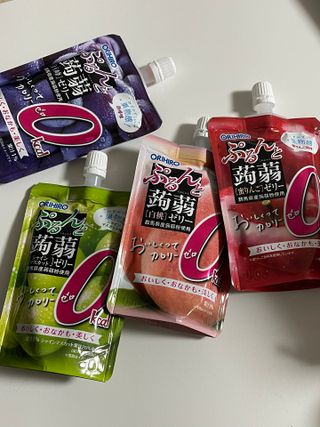 ORIHIRO 오리히로 곤약젤리 제로칼로리 130g 4종 4팩(맛별로 1팩씩) — 5점을 준 리뷰어가 2023년 3월 올린 사용 사진