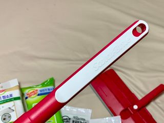 3M 스카치브라이트 비마마젠타 밀대걸레 세트+ PET 정전기청소포 대형 30매 — 4.5점을 준 리뷰어가 2023년 7월 올린 사용 사진