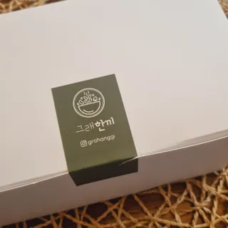 [그래한끼] 무설탕/저당 시리얼타입 수제그래놀라 (40gX10개) — 5점을 준 리뷰어가 2022년 9월 올린 사용 사진