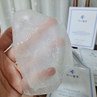 닥터마시멜로 닥터마스멜로 마블러스 아쿠아 클리닉 마스크 — 5점을 준 리뷰어가 2021년 7월 올린 사용 사진