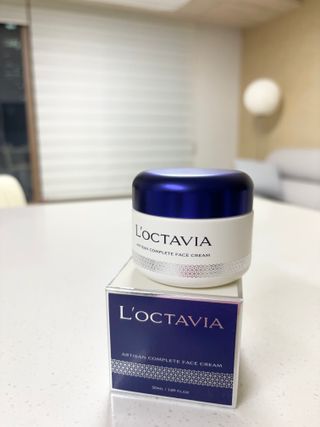 록타비아 Artisan Complete Face Cream — 5점을 준 리뷰어가 2023년 11월 올린 사용 사진