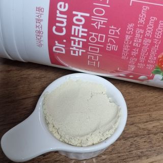 뉴트리션팩토리 닥터큐어 프리미엄쉐이크 다이어트쉐이크 — 5점을 준 리뷰어가 2021년 10월 올린 사용 사진